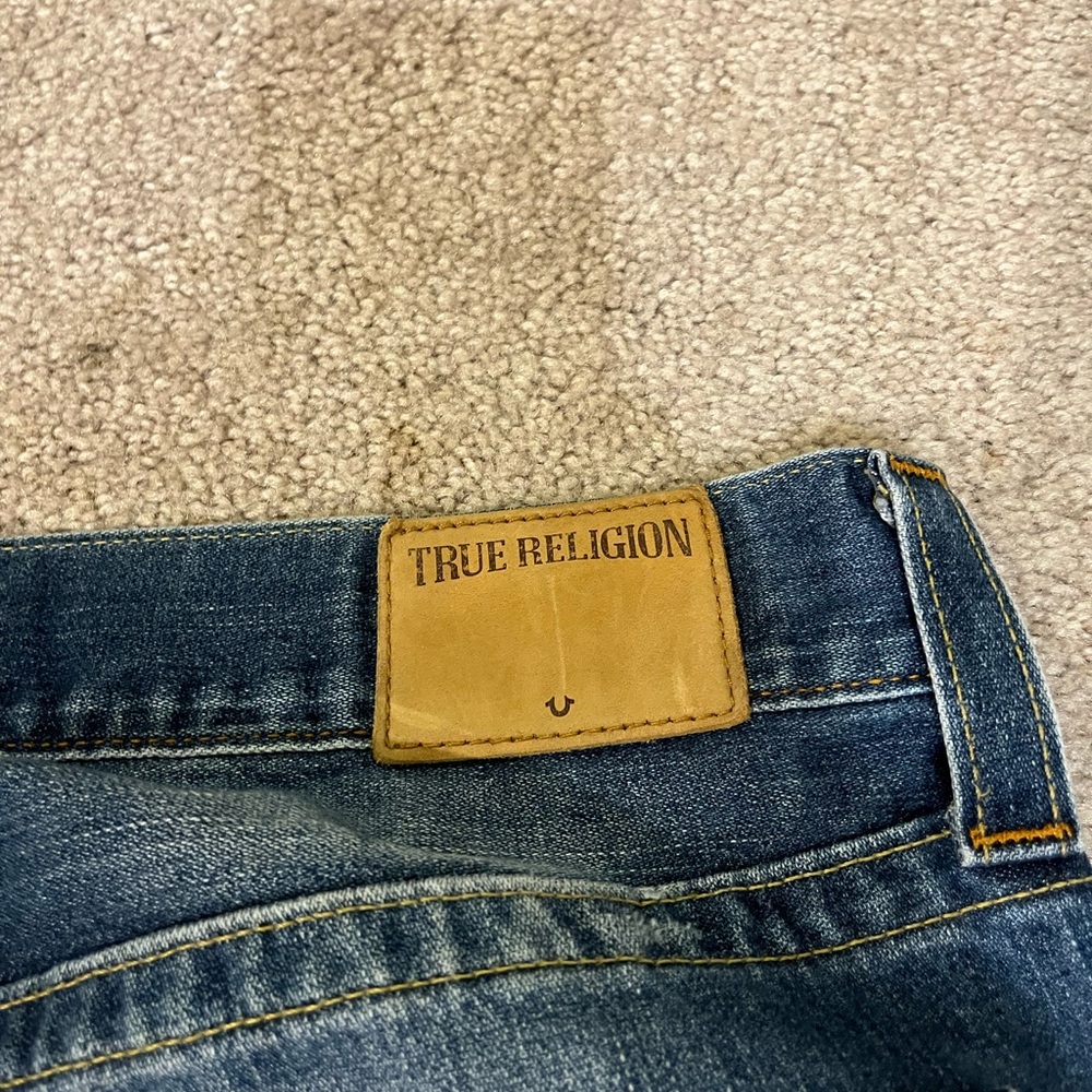 True Religion Women’s Ricky Relaxed Straight No Flap Jeans - Picture 10 of 12